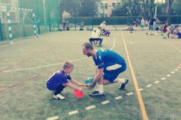 Dzie艅 dziecka - mecz dzieci vs. rodzice